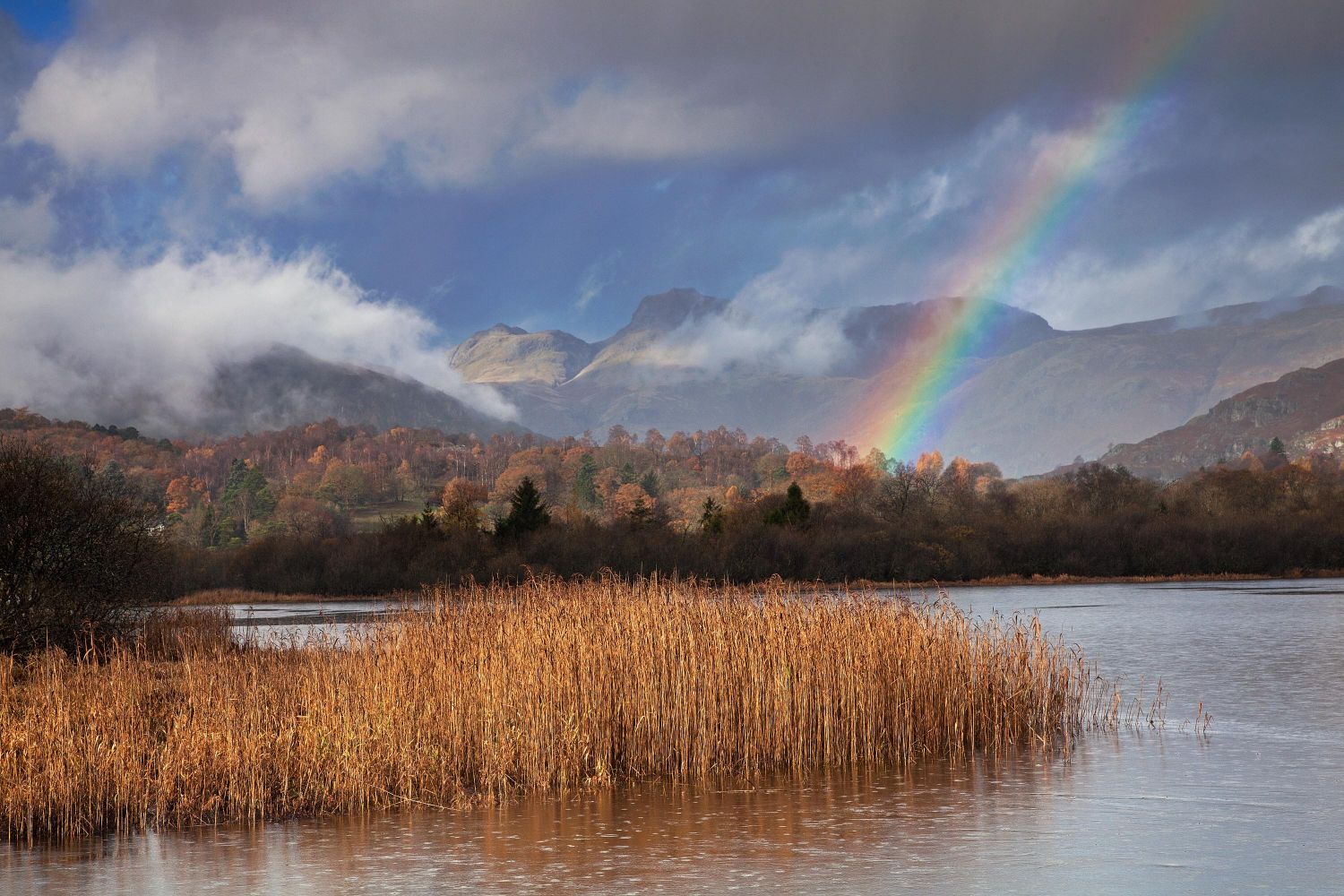 Langdales Rainbow at Elterwater Tarn