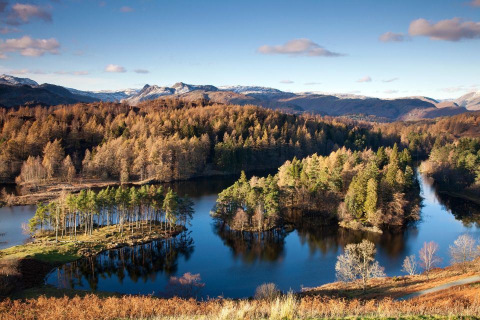 Tarn Hows in autumn sunshine - Martin Lawrence